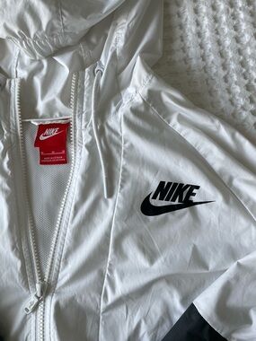 Nike Gray and White Windbreaker